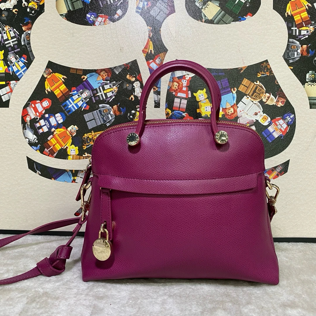 95新 FURLA/芙拉 21186斜挎包20*24