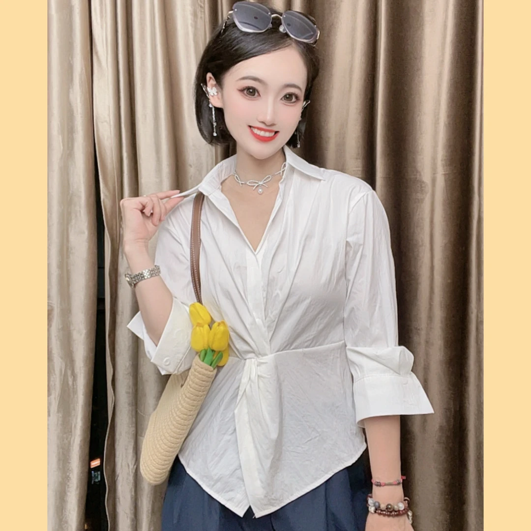 2025早秋季气质显瘦法式V领设计感感扭结polo领长袖时尚衬衫7779