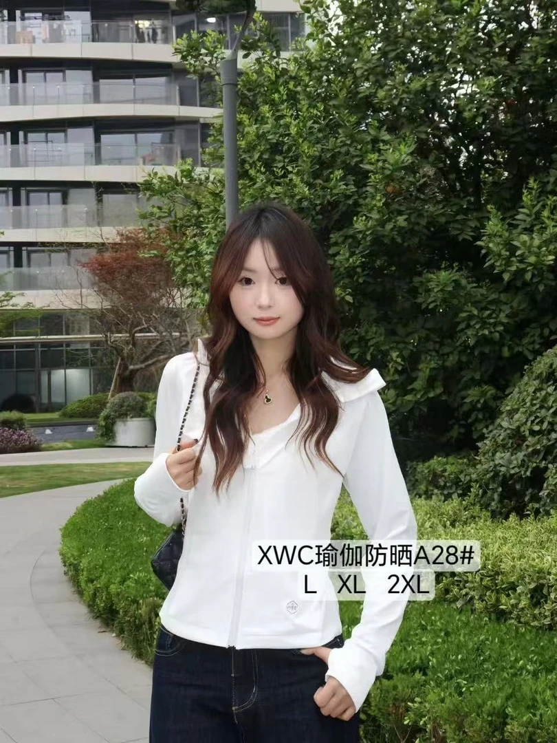 夏季薄透气耐磨修身瑜伽小蛮腰连帽防晒衣