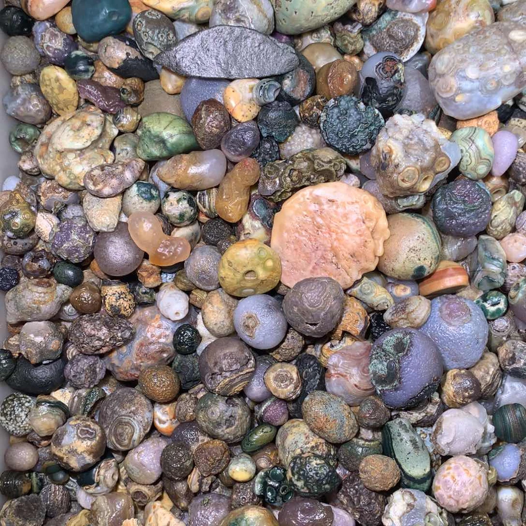 守***方阿拉善戈壁创意饰品