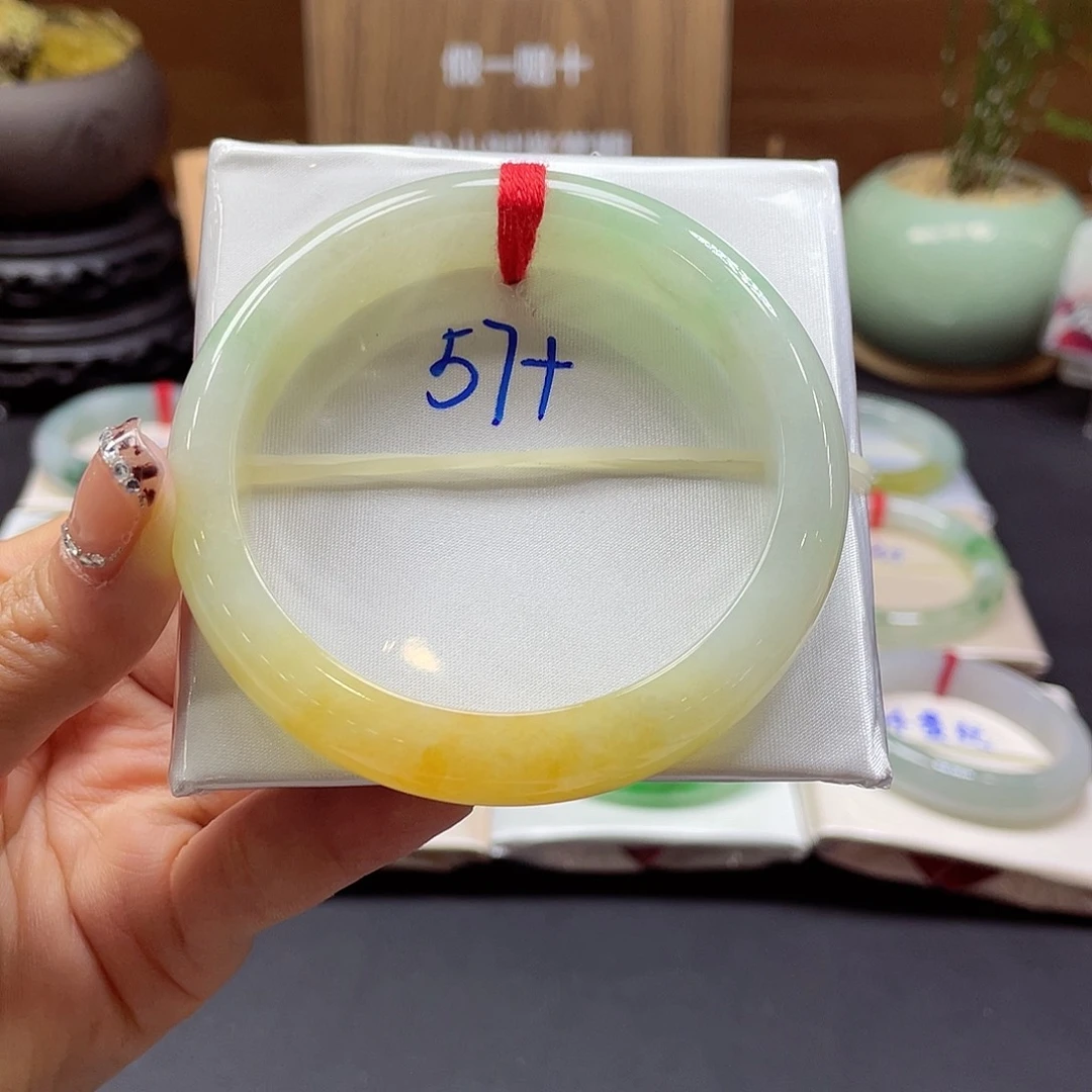 翡翠未镶嵌手镯95 号