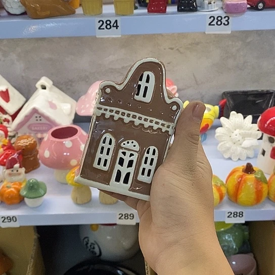 摆件菠**海陶瓷微瑕摆件