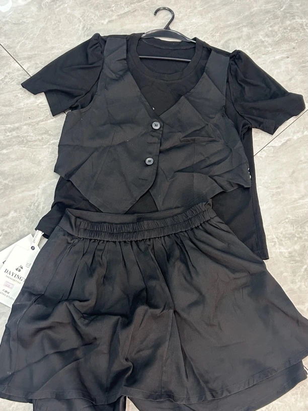 拼接西服料子套装 显瘦气质短款