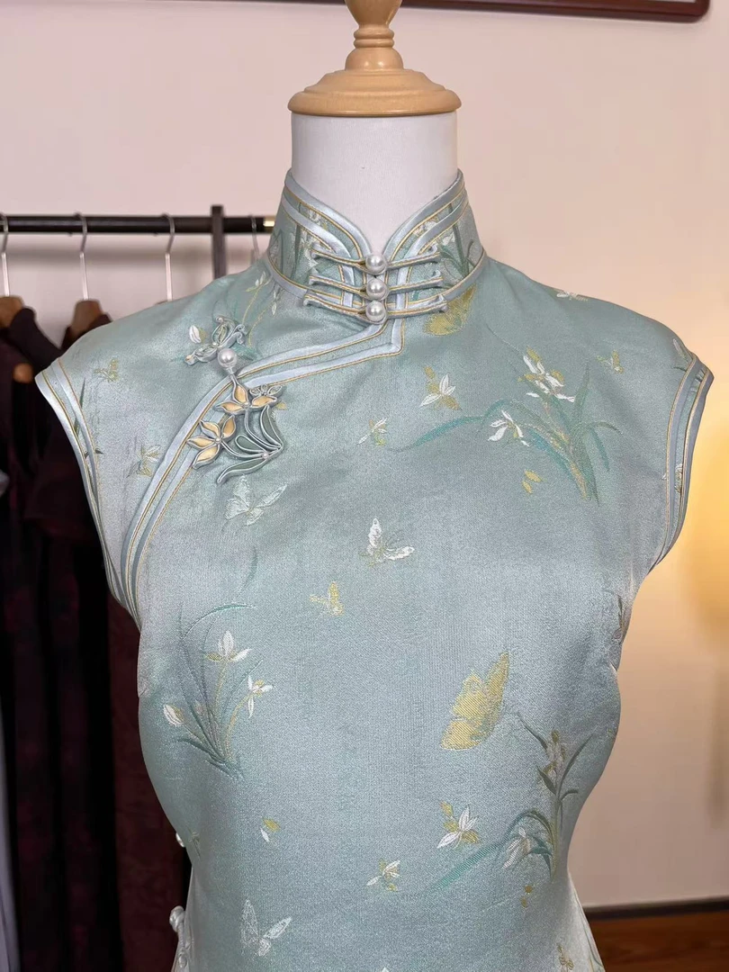 经典旗袍QP—30639