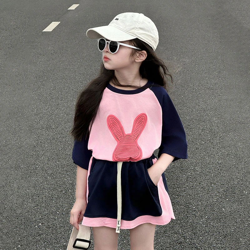 儿童休闲套装2025新款夏装女孩时尚薄款T恤上衣女童宽松运动短裤