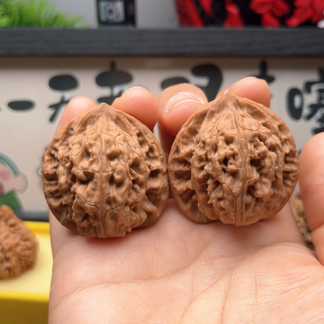 桃核吊坠38雾灵山狮子头