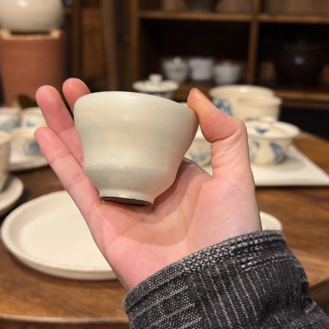 摆件陶瓷。        陶瓷。