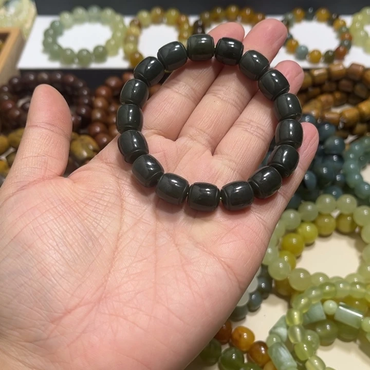 和田玉未镶嵌手链卡12乘11