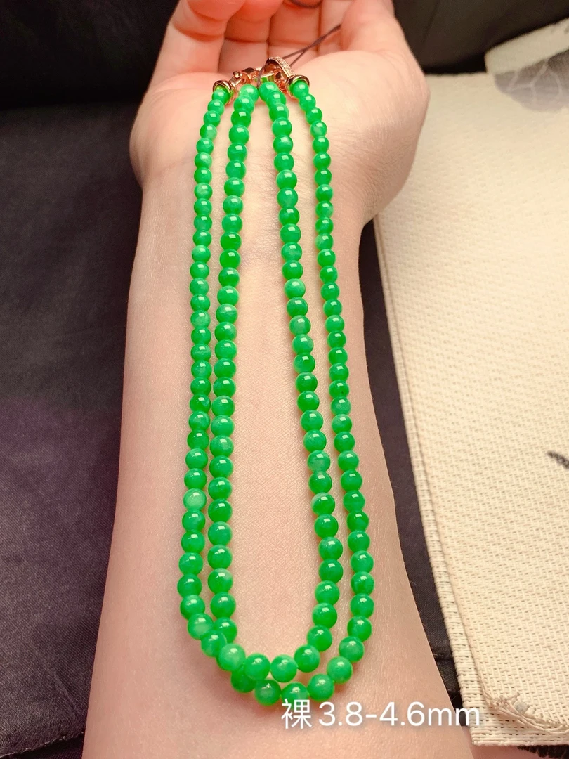 满绿翡翠圆珠珠链 颜色阳 品质不错 水润光泽