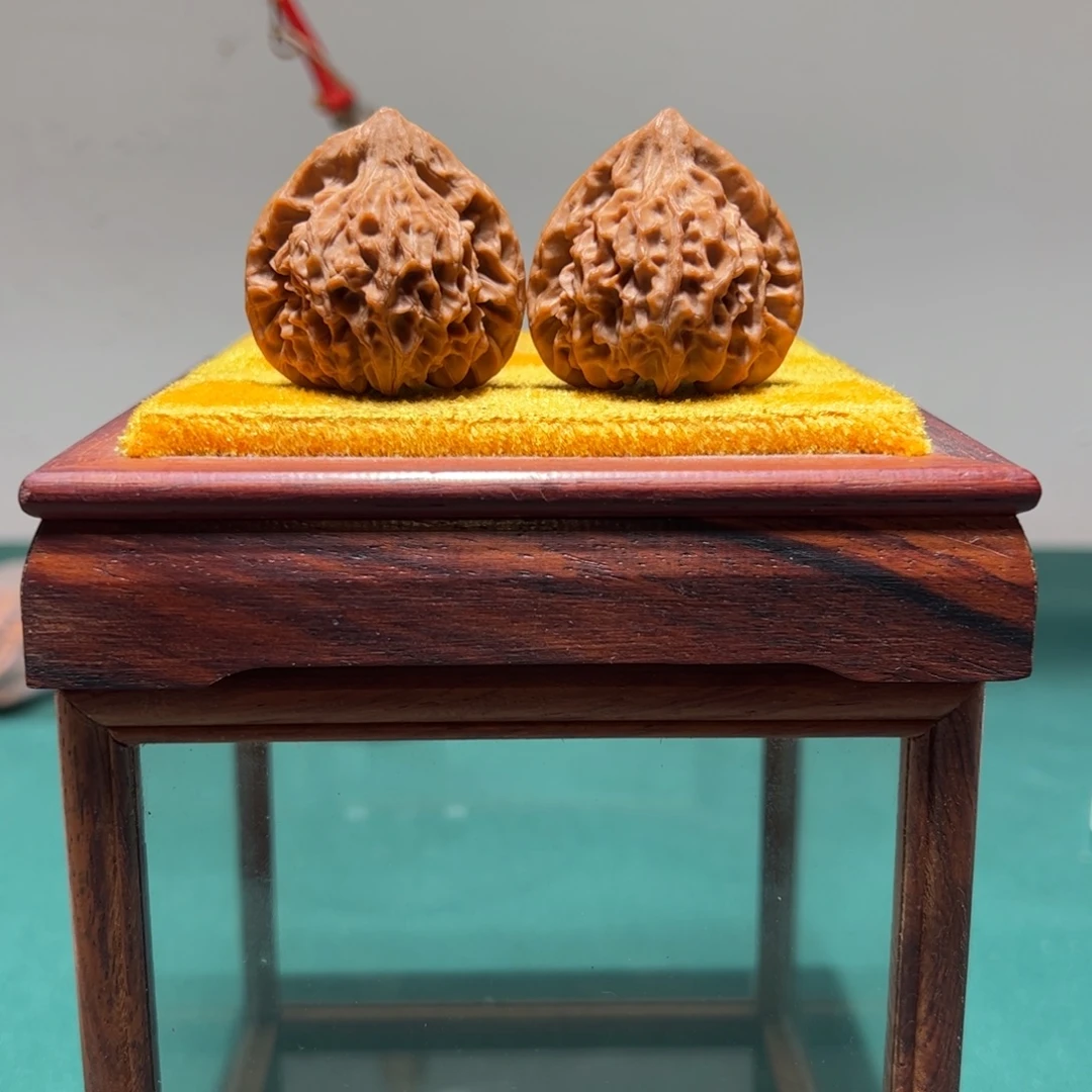 文玩核桃把件原生态龙门涧 39 全品