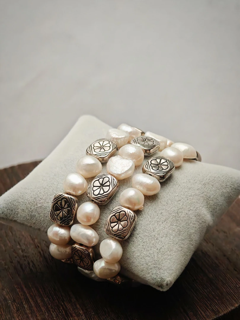 2025款巴洛克淡水珍珠百搭无核珍珠小手串复古