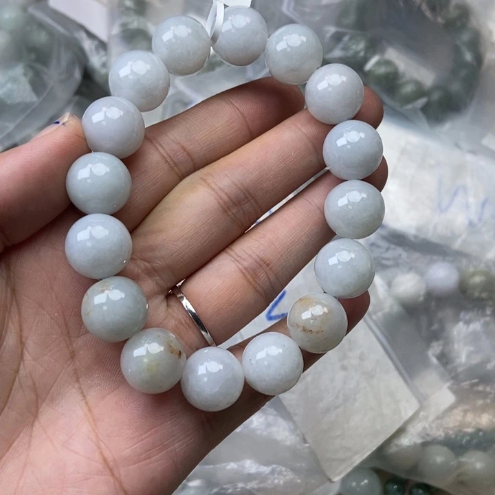 翡翠未镶嵌颈饰123