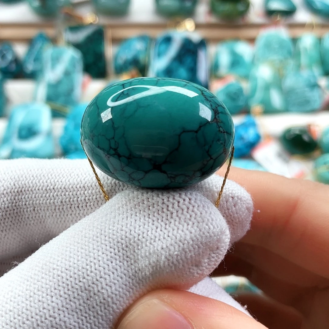 绿松石未镶嵌车挂