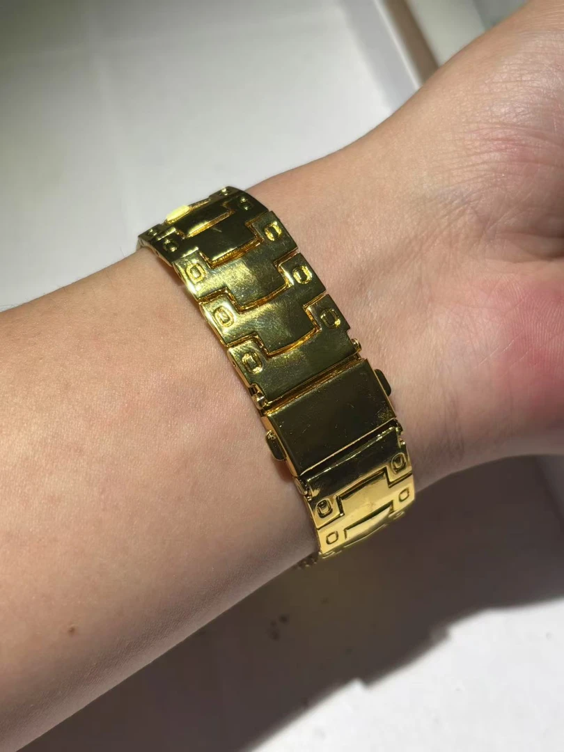 hb2细节彰显出气质高贵与典雅美丽手饰