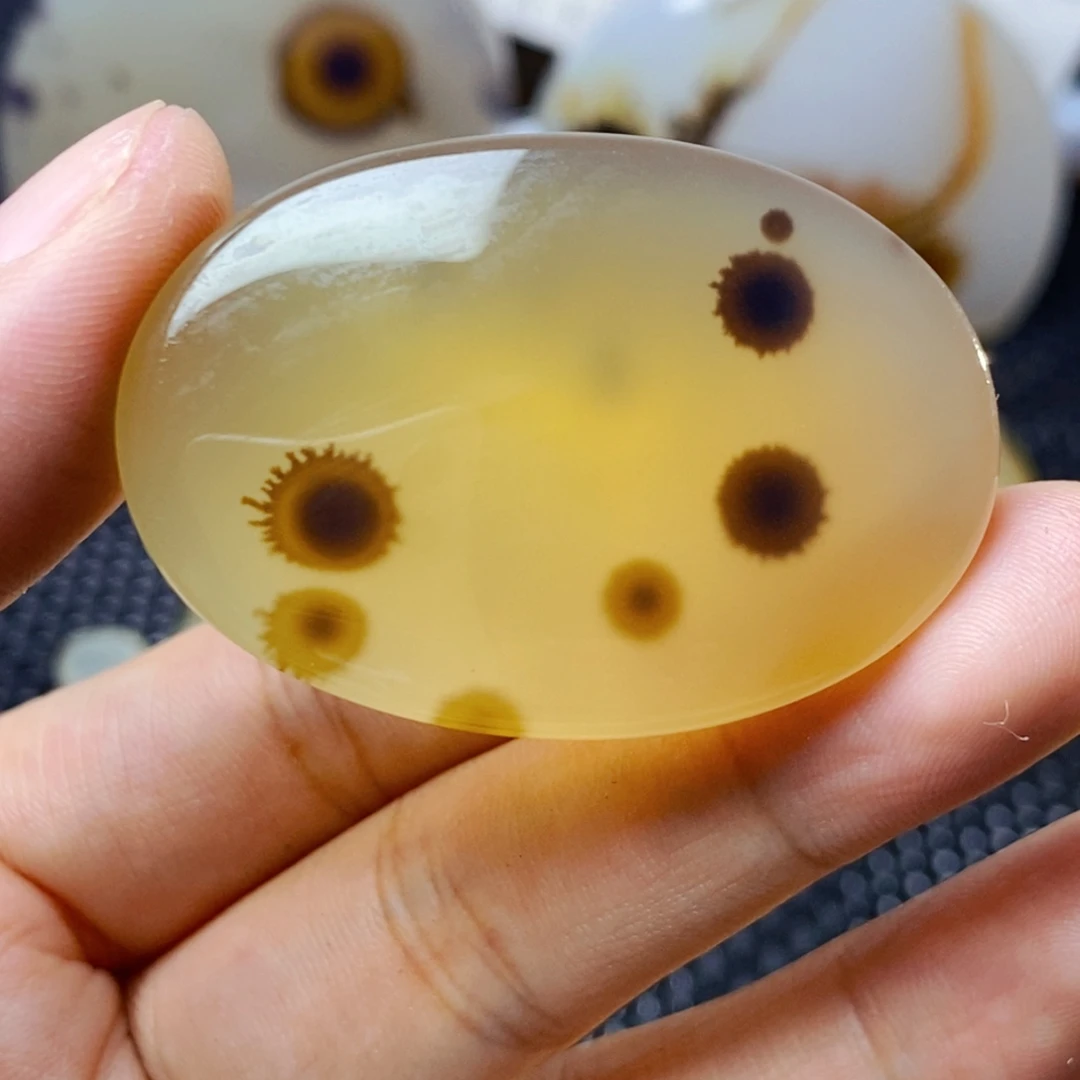 玛瑙/玉髓未镶嵌珠宝半成品