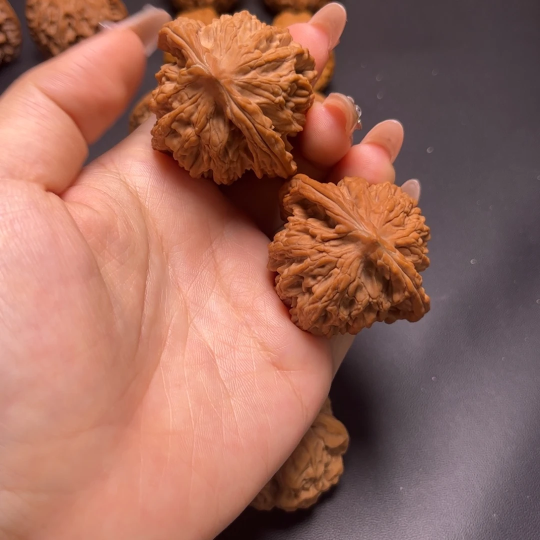 把件文玩核桃麦穗虎头46全