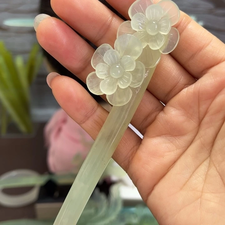 蛇纹石玉未镶嵌发簪