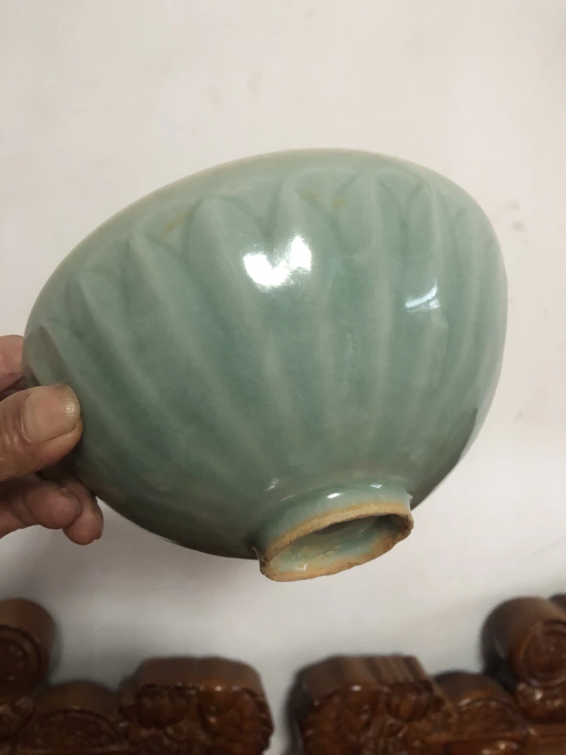 龙泉梅子青莲辫大碗