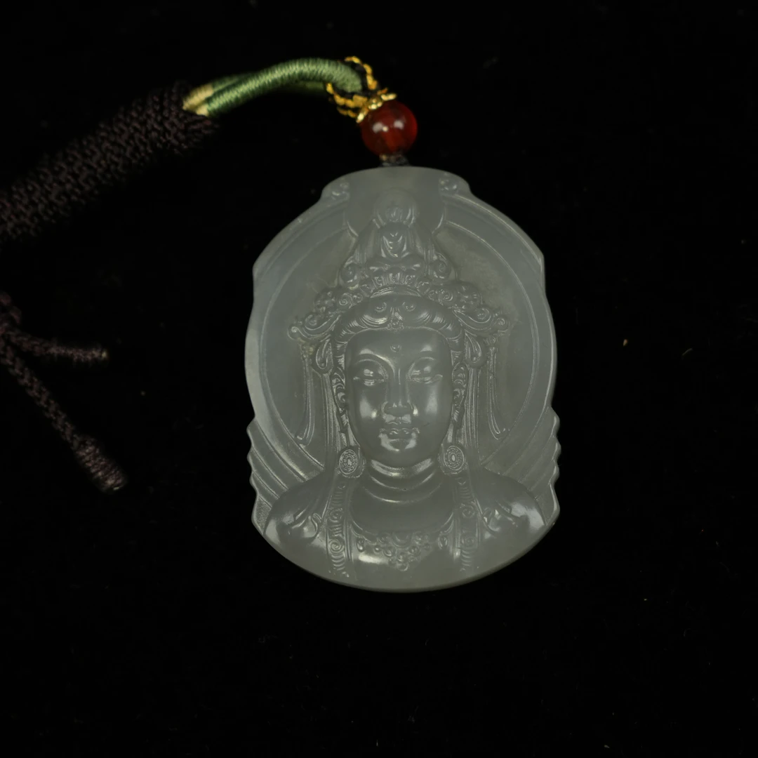 LOT8810和田烟紫观音吊坠