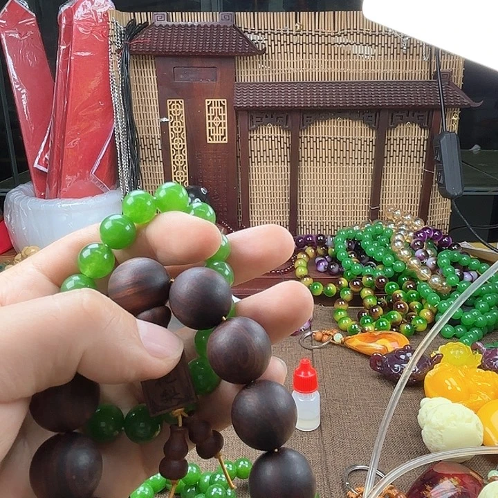 非洲紫檀（红花梨）124卡12