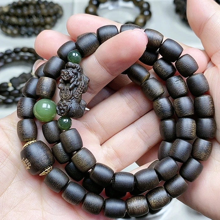 沉香手串骏****靠越南芽庄白奇楠沉水料