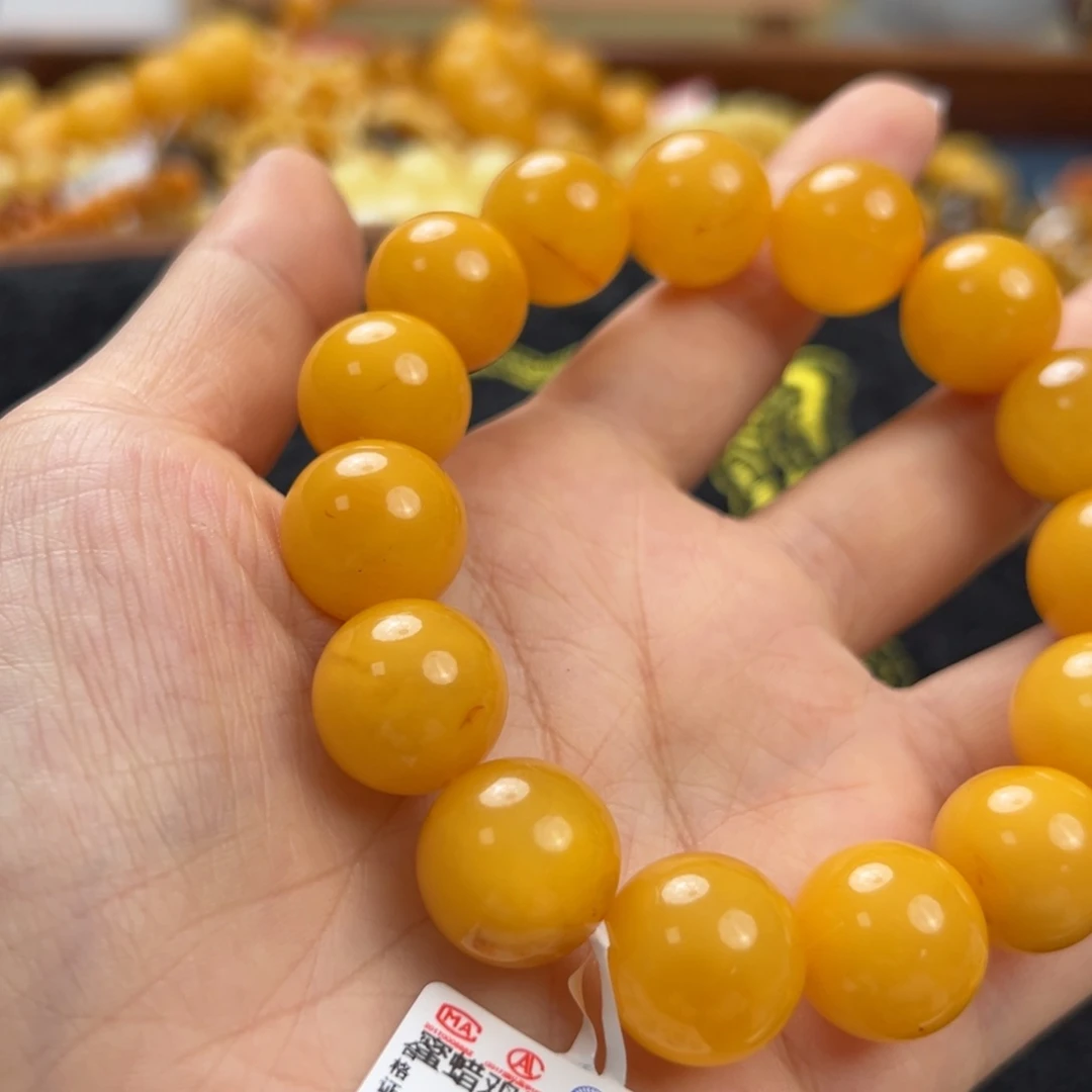 未镶嵌琥珀珠宝奇石