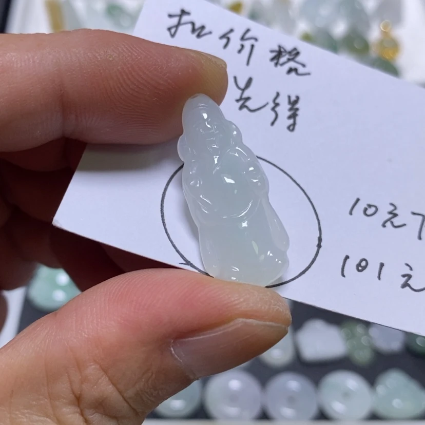 【闪购商品】吊坠(不含链)未镶嵌翡翠