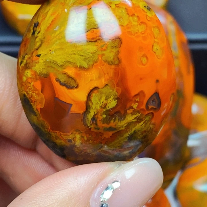 倚***眠玛瑙/玉髓未镶嵌玛瑙