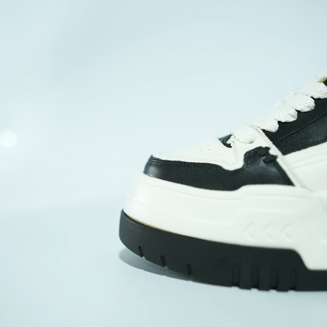 匠人乔皮具【熊猫厚底板鞋】系带运动百搭舒适透气低帮板鞋SR