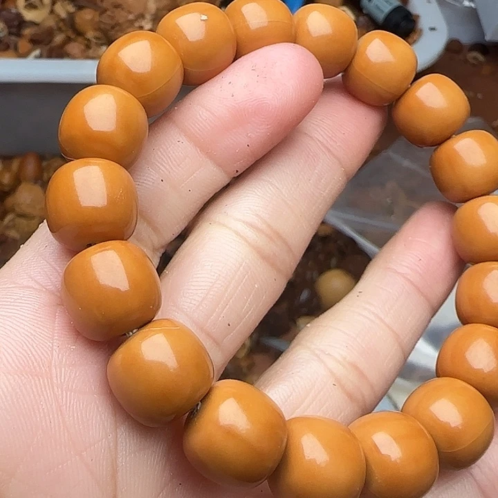 橄榄核吊坠清货一个