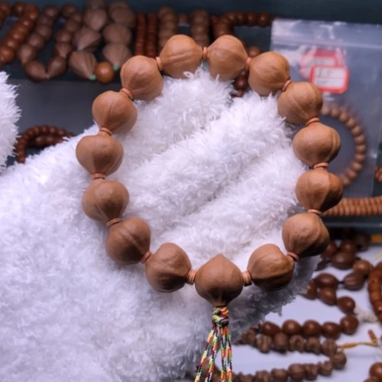 手串橄榄核1.68蜜桃