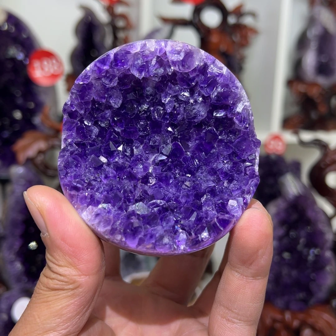 未镶嵌水晶大型摆件（非配饰）