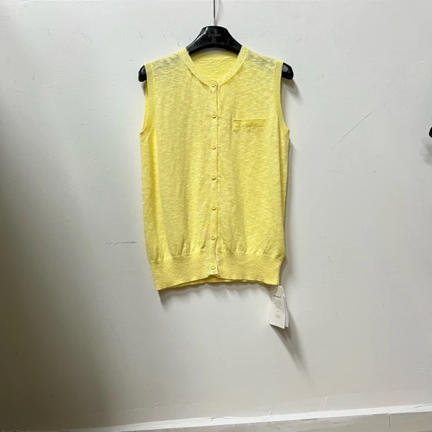 秋冬新款简约百搭针织V领宽松短款马甲女