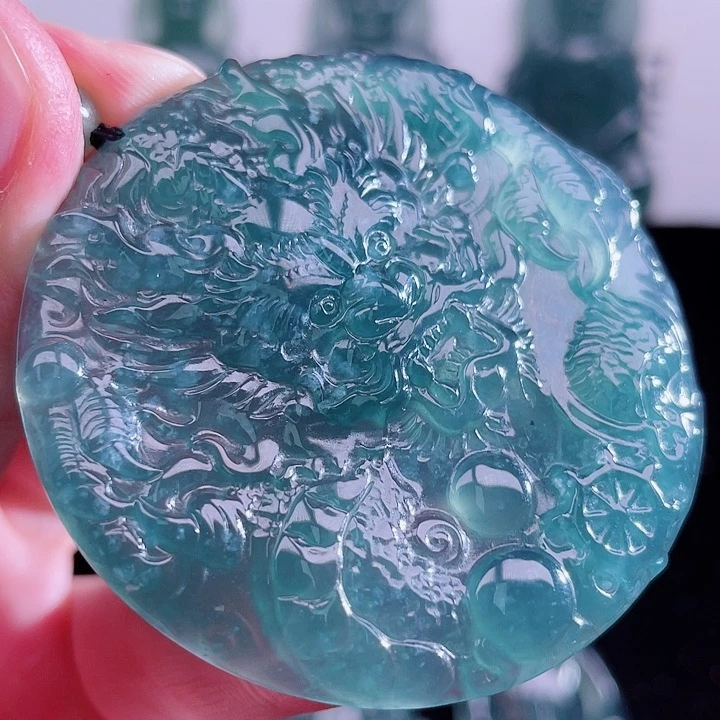 翡翠未镶嵌颈饰99999999999