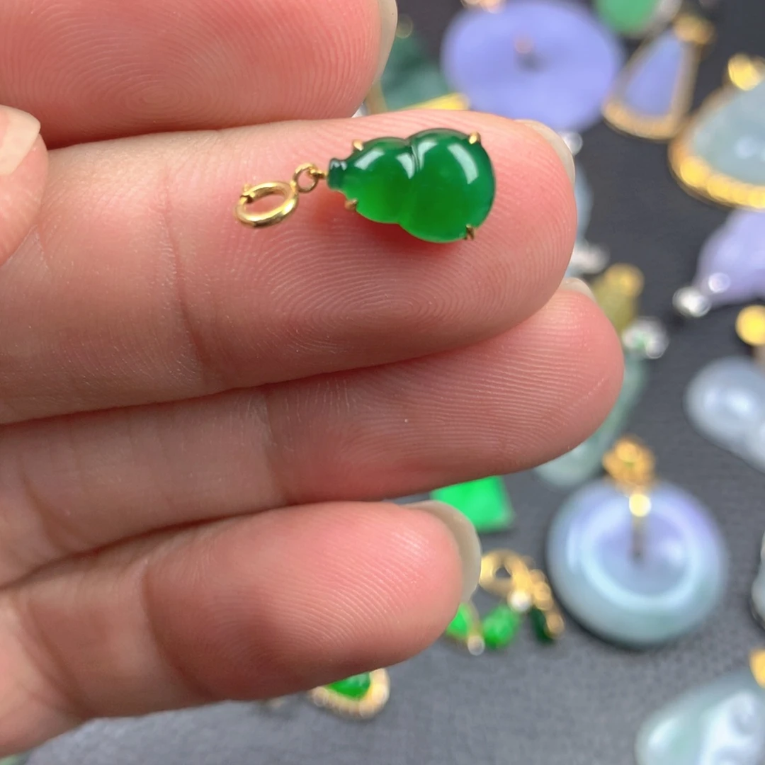 【闪购商品】翡翠18K金镶嵌颈饰翡翠