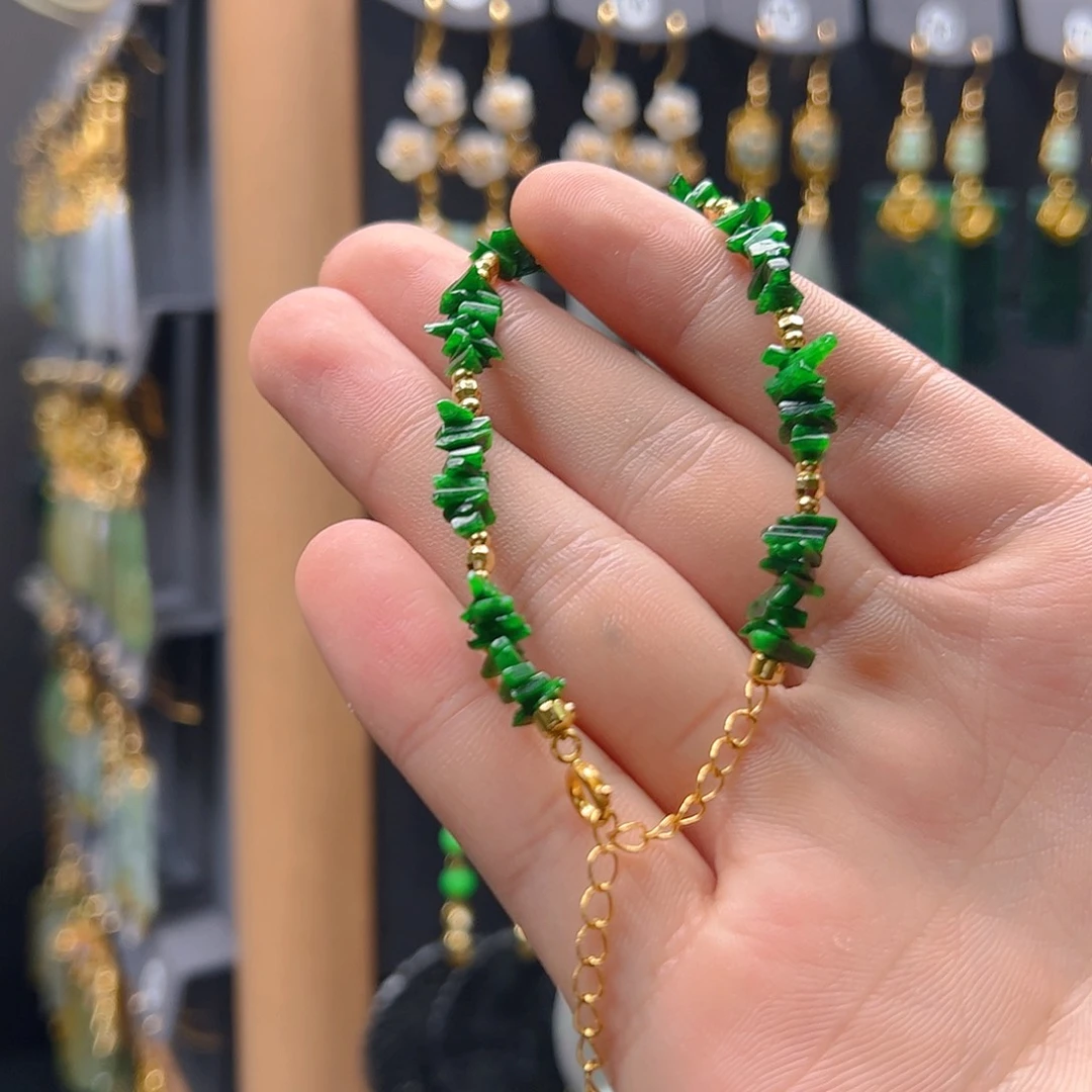 未镶嵌翡翠耳饰翡翠