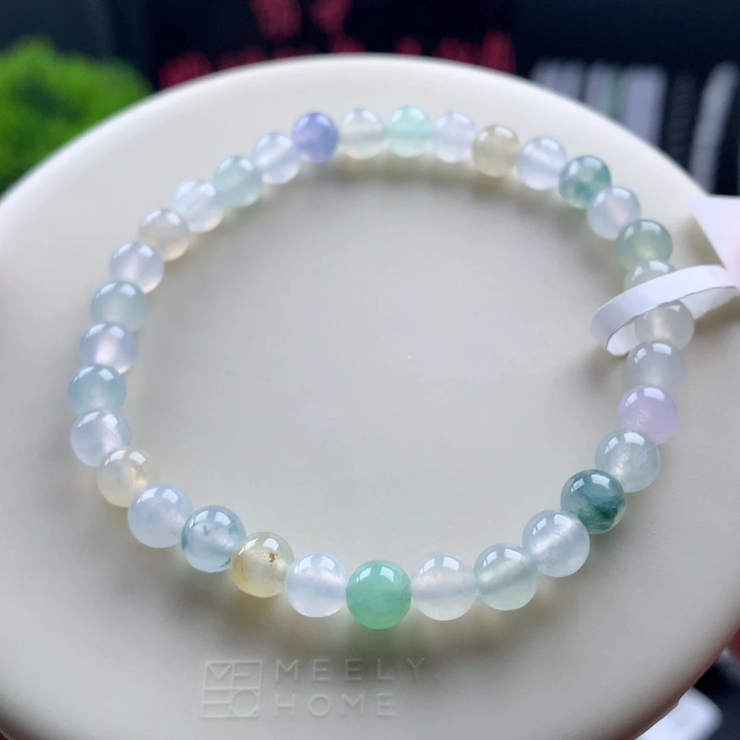 翡翠未镶嵌手链卡5.5