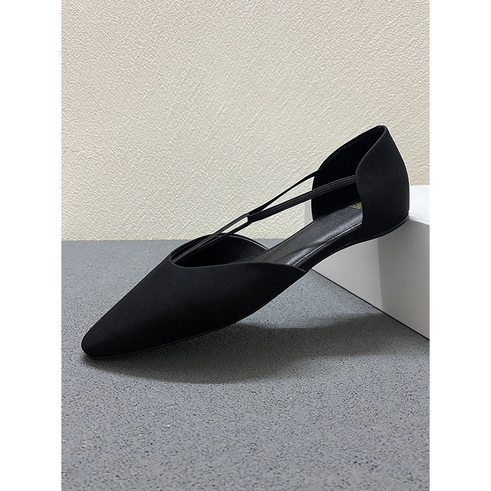 UHCKtoteme法式复古侧空T字带单鞋女黑色舒适绸缎布包头平底凉鞋