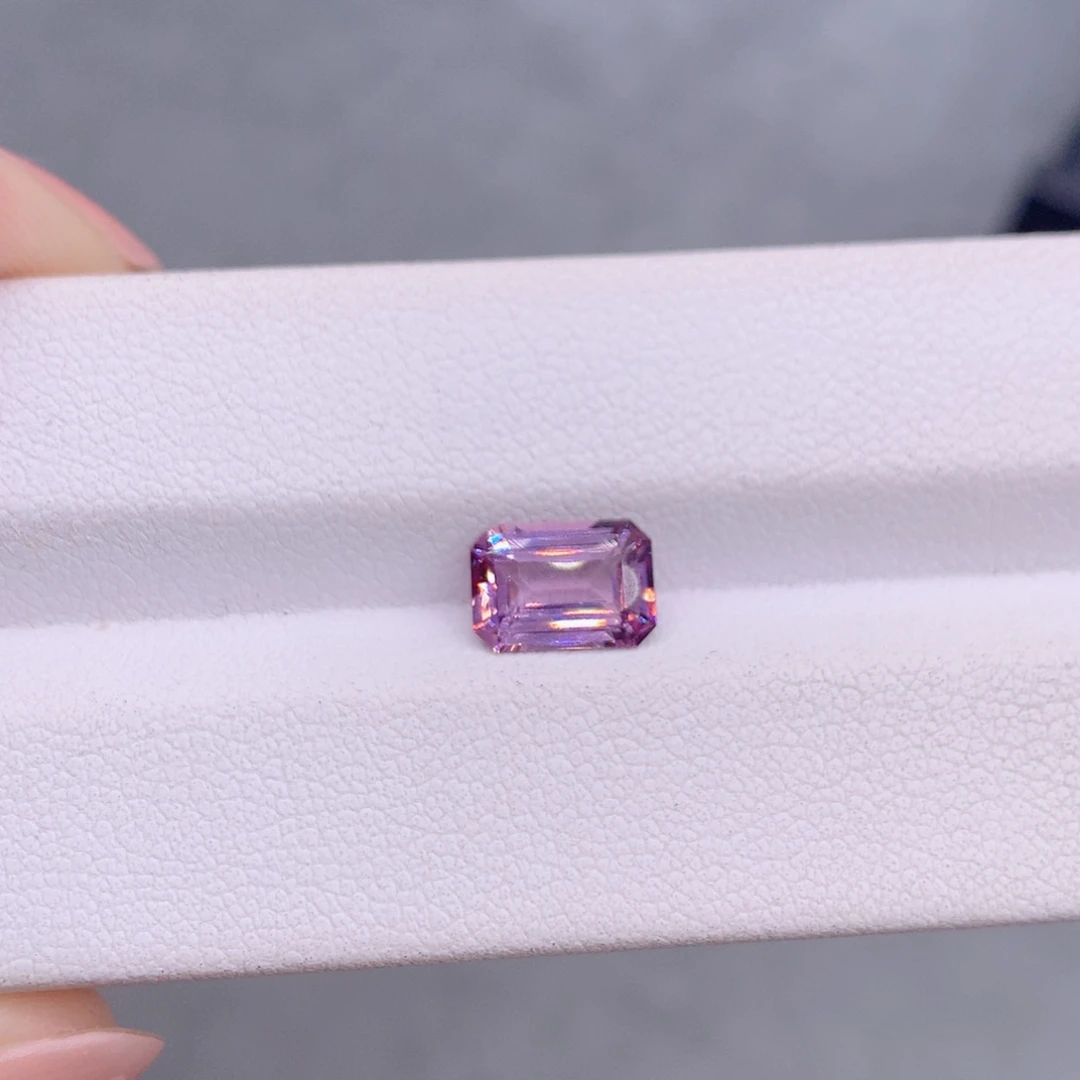 尖晶石裸石1.75克拉紫色尖晶石