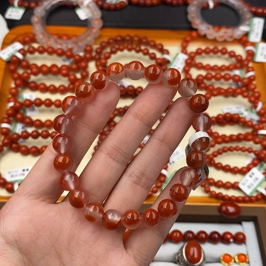 南红玛瑙未镶嵌四川凉山冰飘手串8.3mm