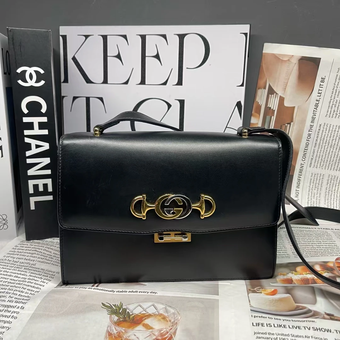 99新 GUCCI/古驰 99新 Gucci古驰Zumi黑色牛皮斜挎包 80887