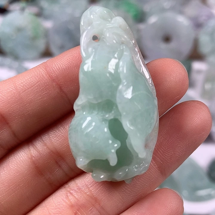 颈饰未镶嵌翡翠和和美美年年有余两面工艺福利