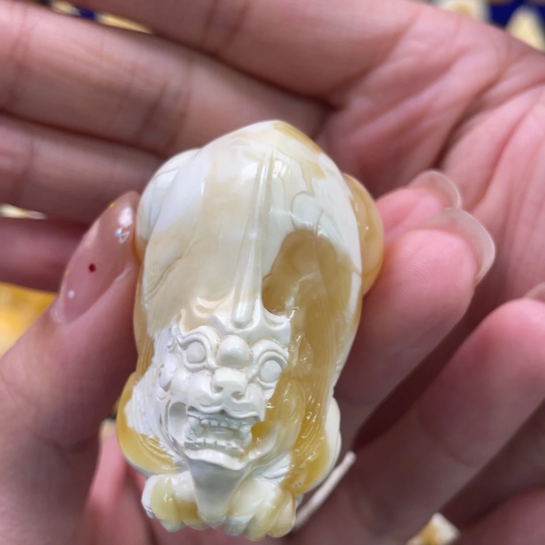 蜜蜡未镶嵌裸石琥珀蜜蜡貔貅吊坠