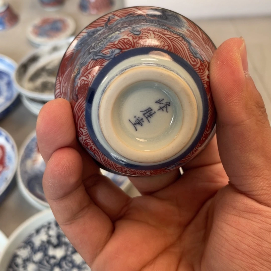 D***.瓷片麒麟踏浪小压手