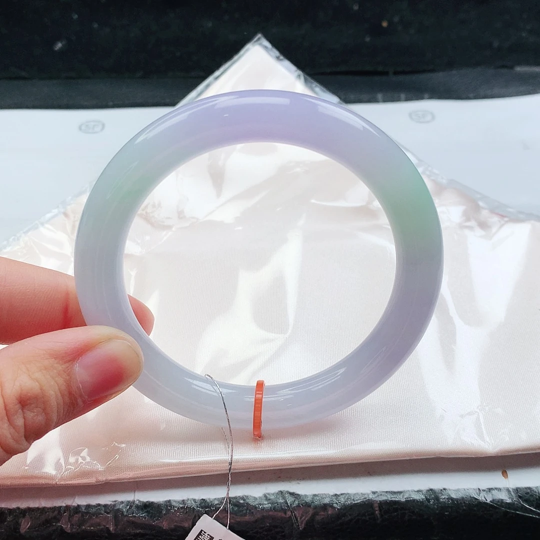 翡翠手镯未镶嵌59圈口