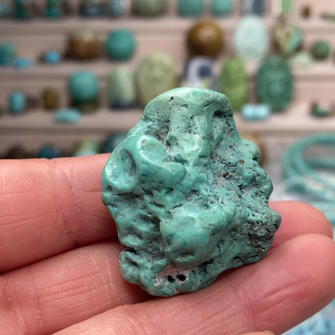 绿松石未镶嵌珠宝奇石