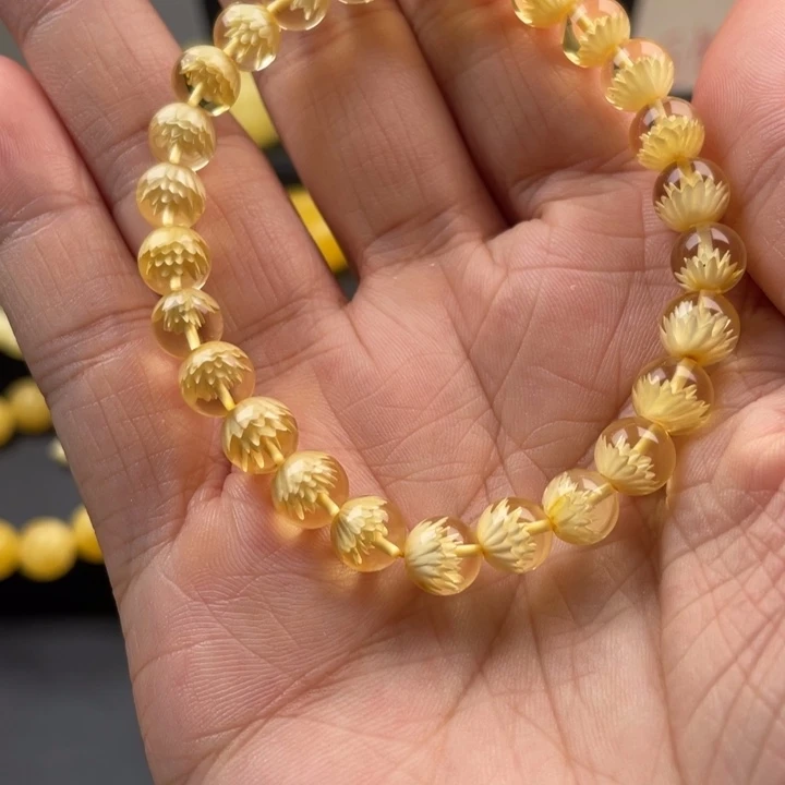 未镶嵌琥珀裸石琥珀