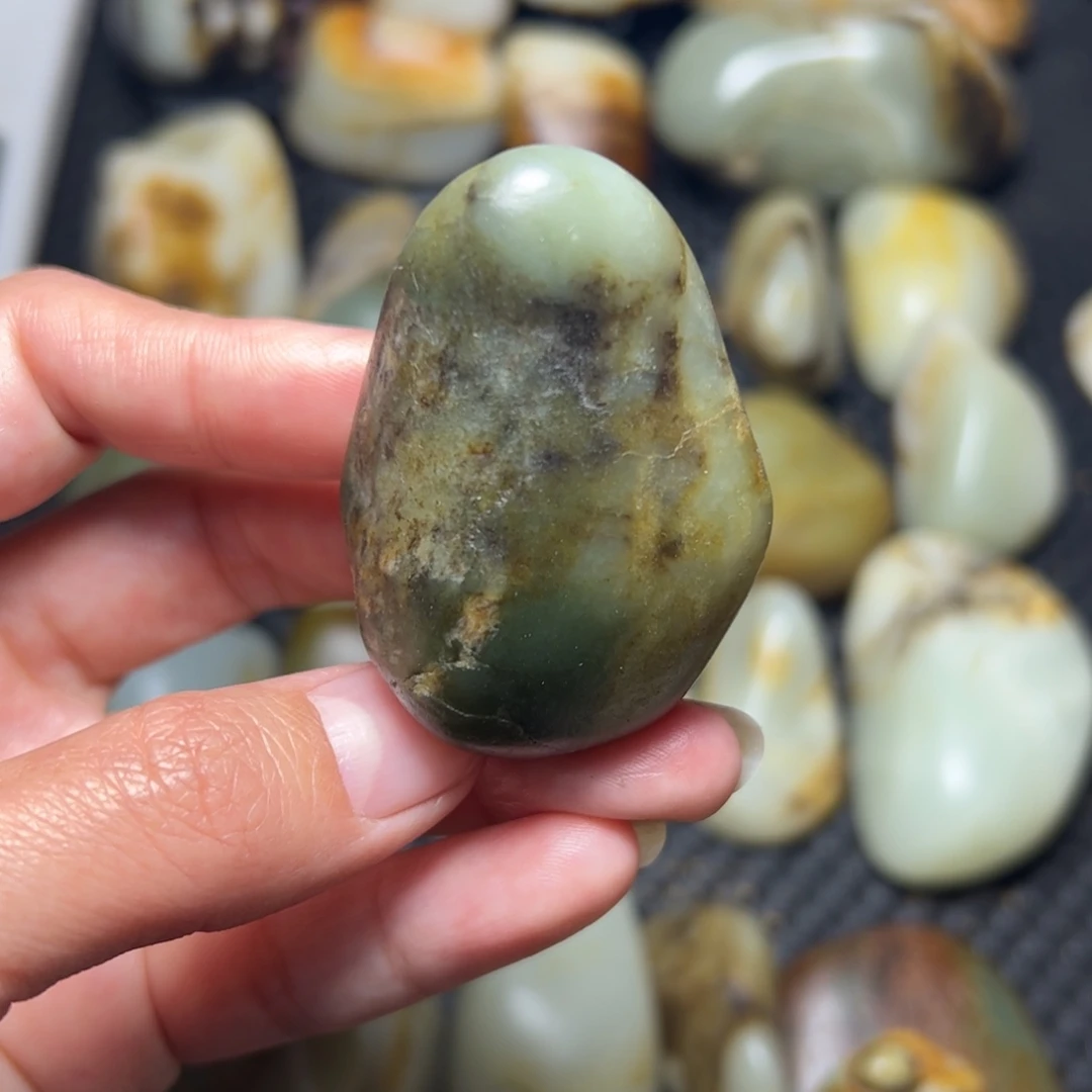 和田玉未镶嵌挂件50