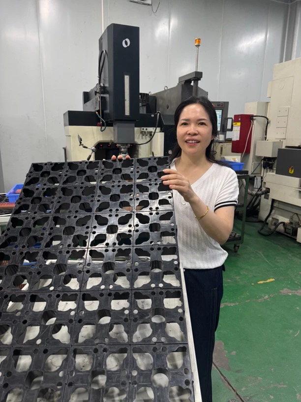 CNC电极拼接组合固定底座