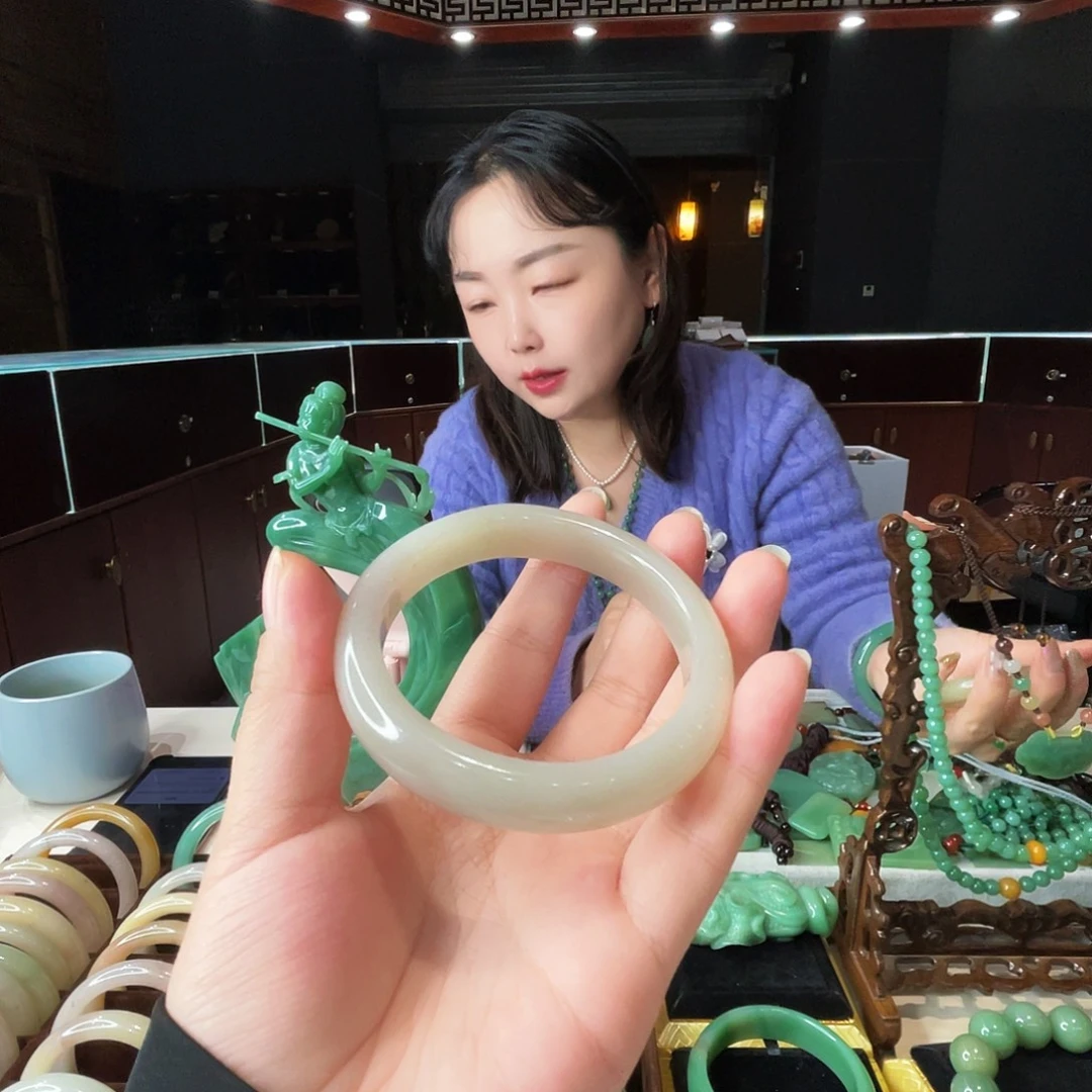 密玉（石英质玉）未镶嵌颈饰58